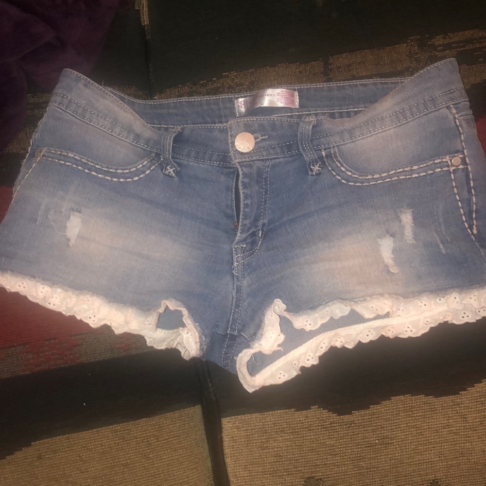 Size 11 no boundaries ruffle bottom shorts
